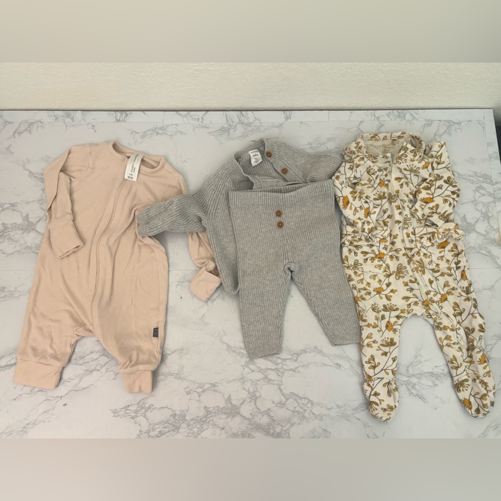 Modern Moments Jessica Simpson Nordstrom Lot Of 4 Bodysuits Baby Sz 0-3M Boy​